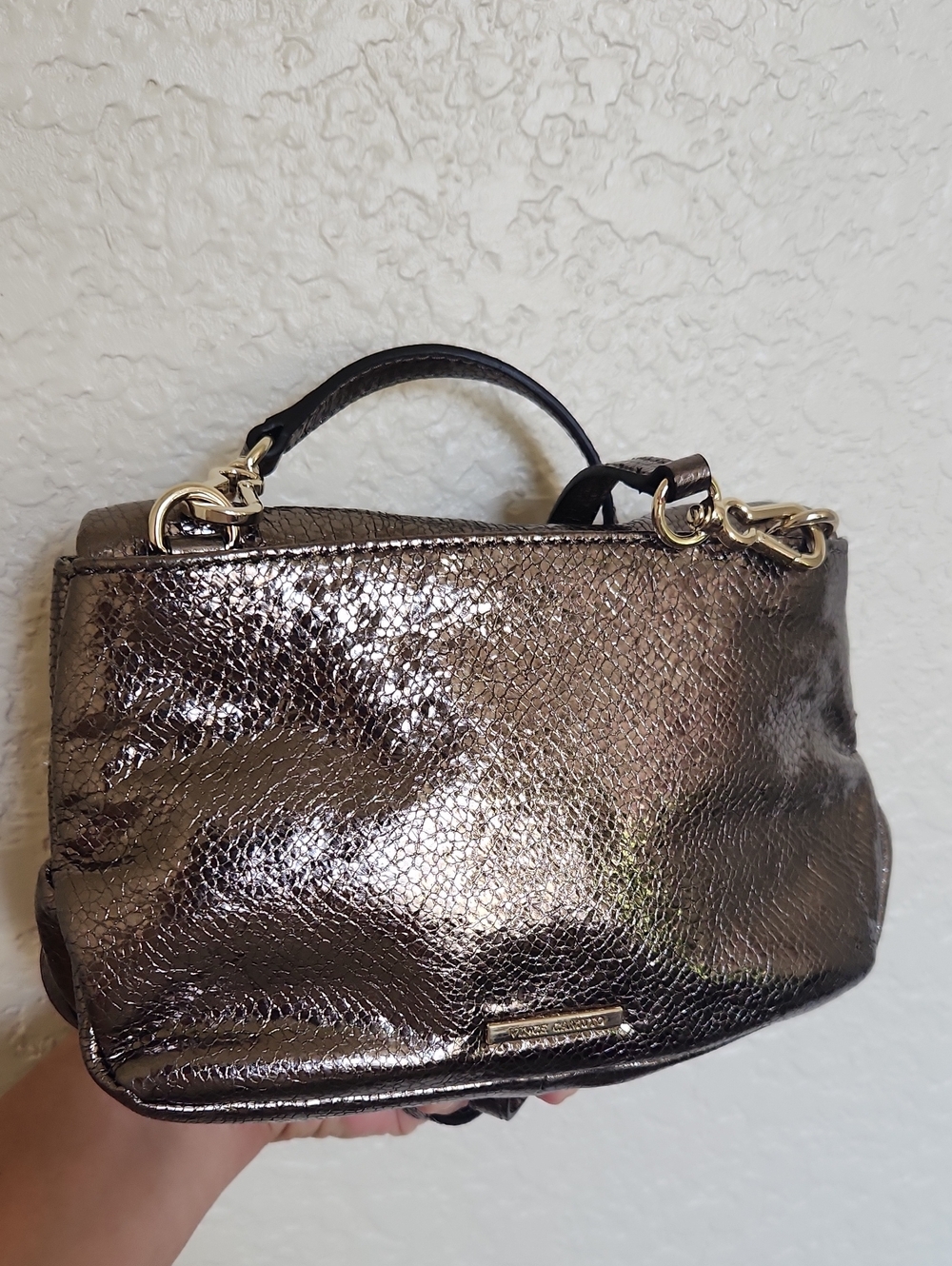 Final Sale ‼️Vince Camuto Metallic Silver Top-Handle Women’s Bag